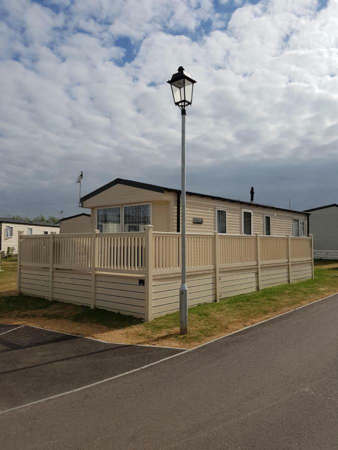 Kent Getaways Hotel Westgate-on-Sea Exterior photo
